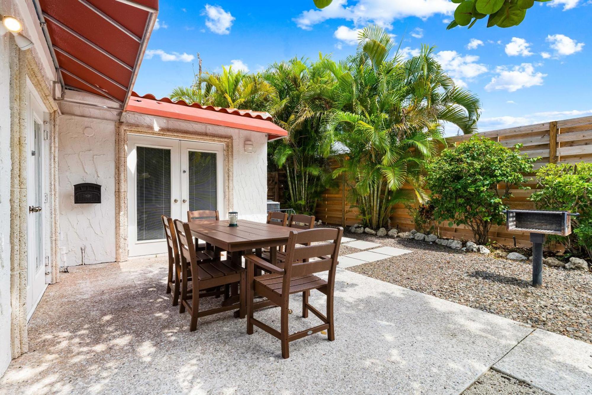 Crescent Beach Villas シエスタ・キー エクステリア 写真