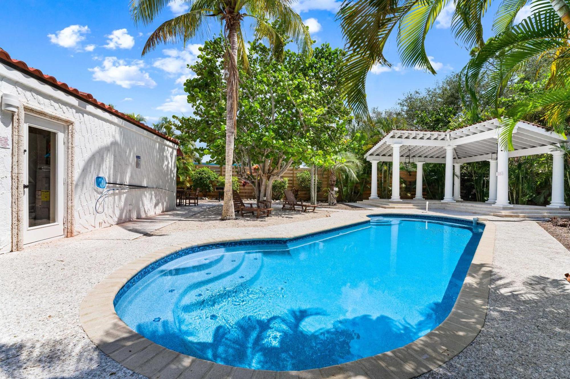 Crescent Beach Villas シエスタ・キー エクステリア 写真